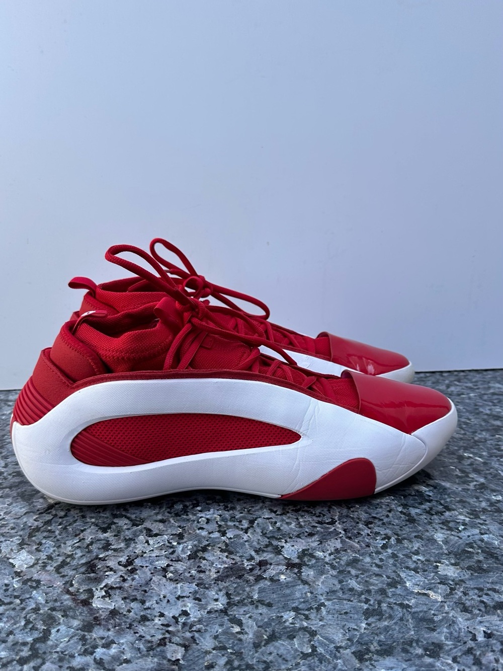 Adidas SM Harden Volume 8 JR5339 Maroon White Basketball Shoes Size 15.